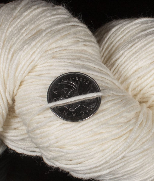 Bare yarn - Fingering - Superwash merino, Nylon - sno - Artigina