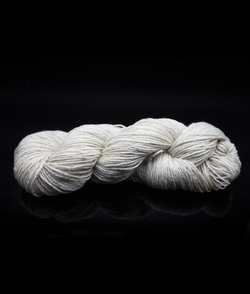 Bare yarn - Worsted - Superwash merino, cashmere, nylon