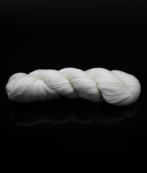 Bare Yarn - Fingering - SW Merino, Nylon - Q12301