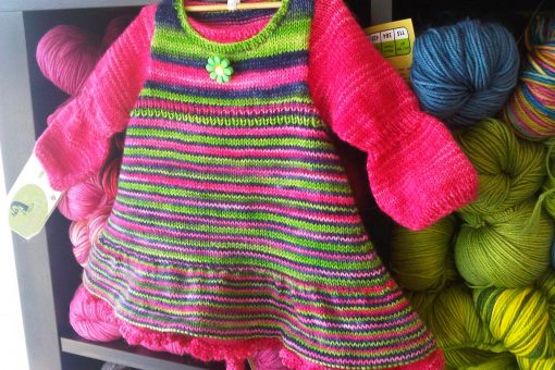 Patron de tricot Annabelle - Robe de bébé - À la maille suivante (03)