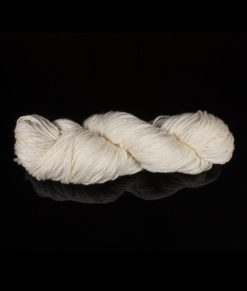 Laine à teindre - Worsted - Mérino superwash - whi - Artigina