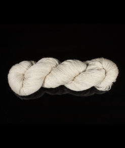 Laine à teindre - Fingering - Mérino superwash, cachemire, nylon - 121