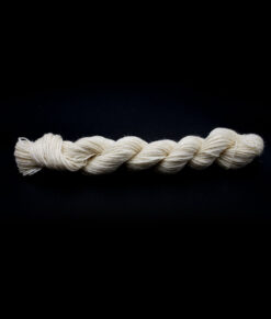 Laine à teindre (mini écheveau 25g) Fingering - BFL